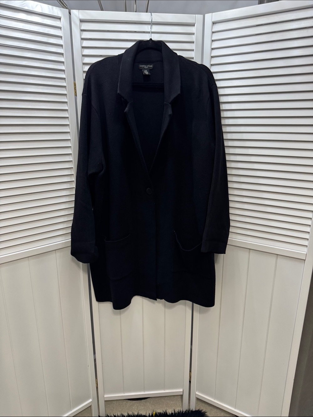 Adrienne Vittadini Black Knit Shirt Jacket